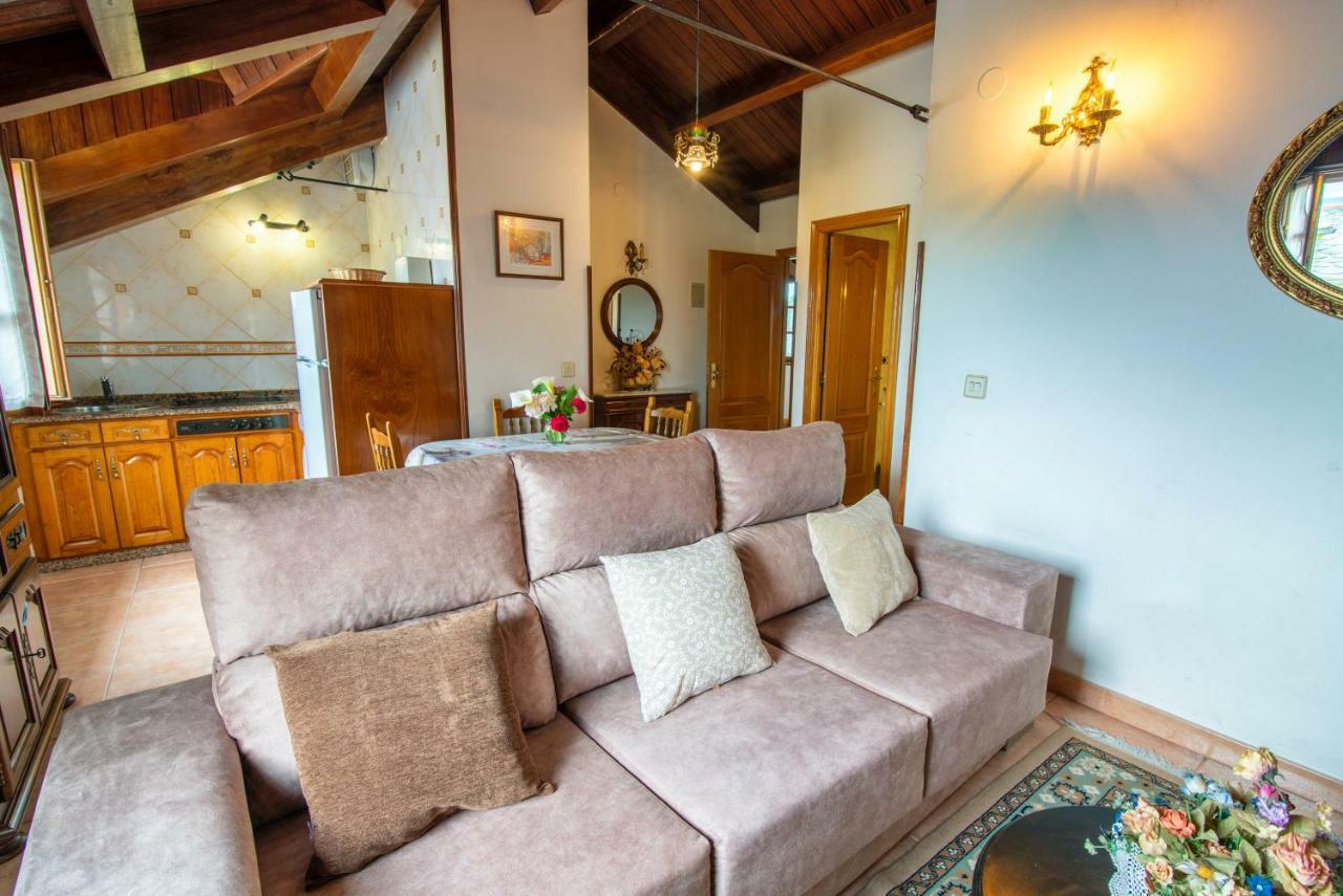 Apartamentos Rurales El Ferreiron Castropol Eksteriør billede
